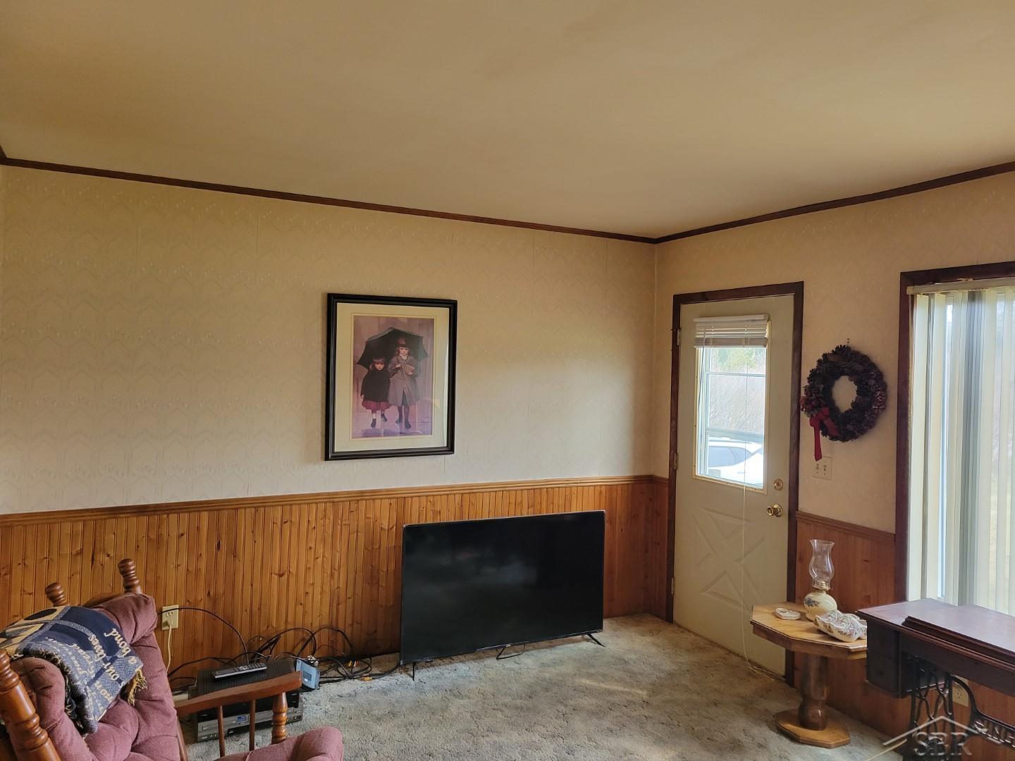 6760 South Fordney Road St. Charles, MI 48655 - Photo 3 of 15 50105937-2.JPG