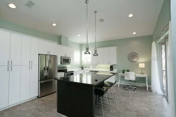 $6,500 | 5534 46th Court West, Unit 5534, Bradenton, FL 34210