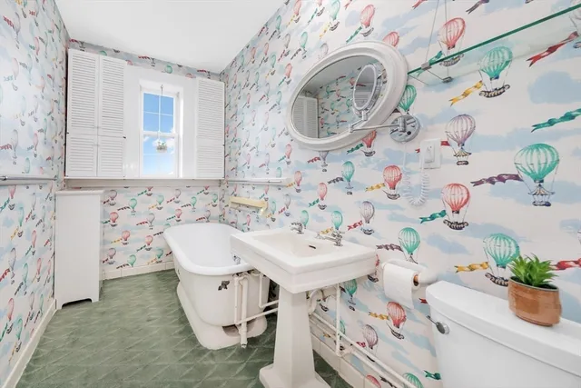 $1,750,000 | 985 Memorial Drive, Unit 603, Cambridge, MA 02138