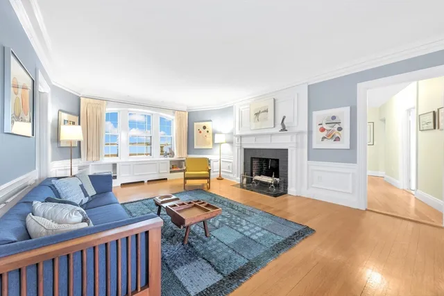 $1,750,000 | 985 Memorial Drive, Unit 603, Cambridge, MA 02138