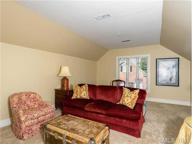 3200 Foxridge Road Charlotte, NC 28226 - Photo 14 of 16 Gallery Image 14