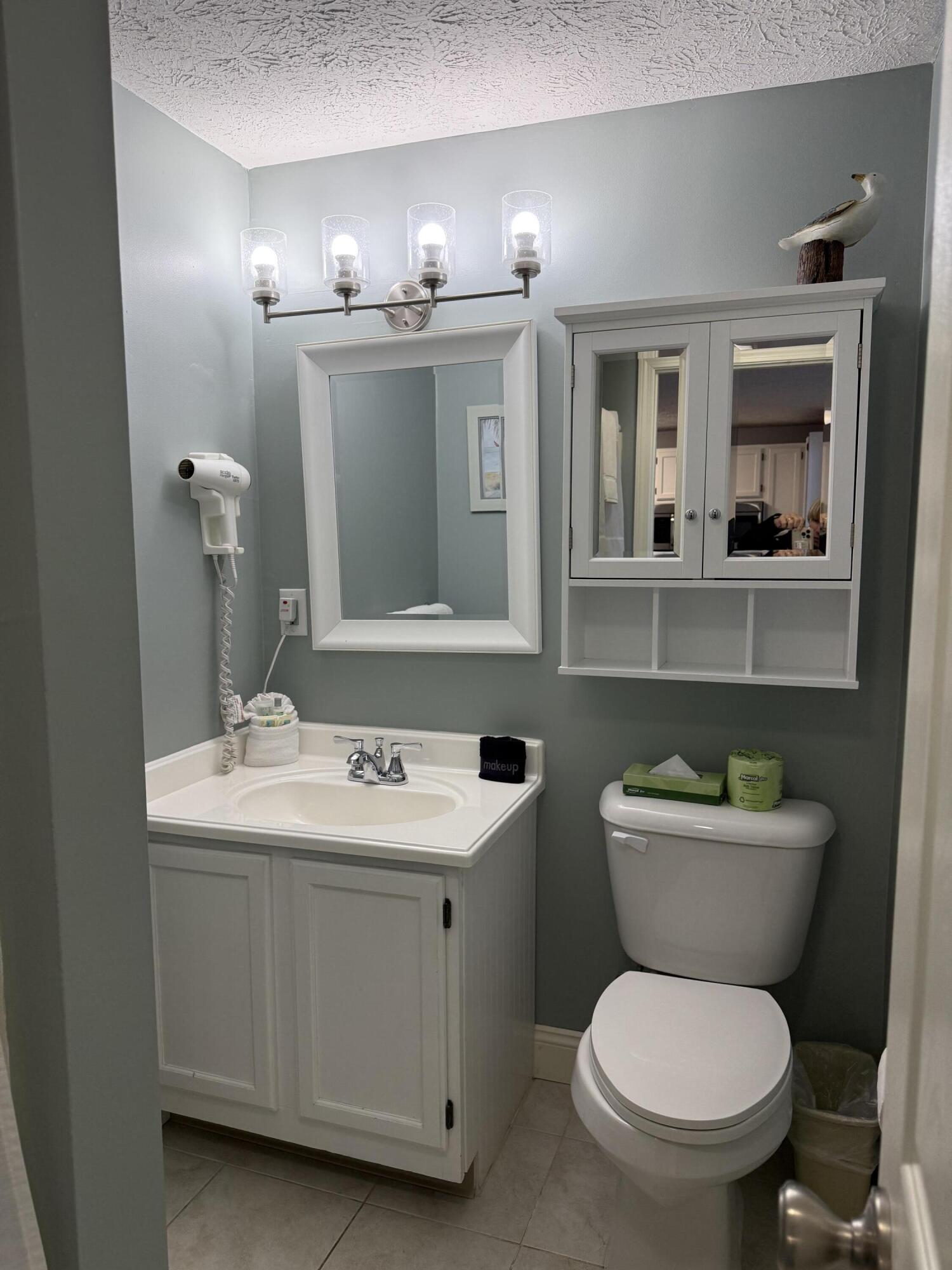 1373 Post Road, Unit 4E Wells, ME 04090 - Photo 17 of 31 GUEST BATH