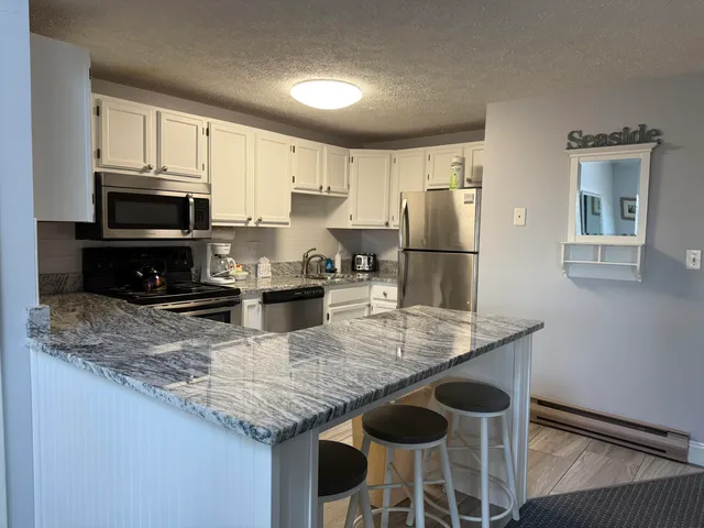 $398,000 | 1373 Post Road, Unit 4E, Wells, ME 04090