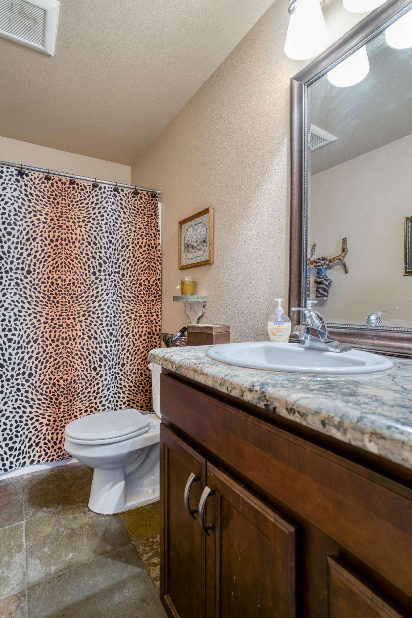 14388 Cloverdale Road Anderson, CA 96007 - Photo 24 of 42 _DSC3657