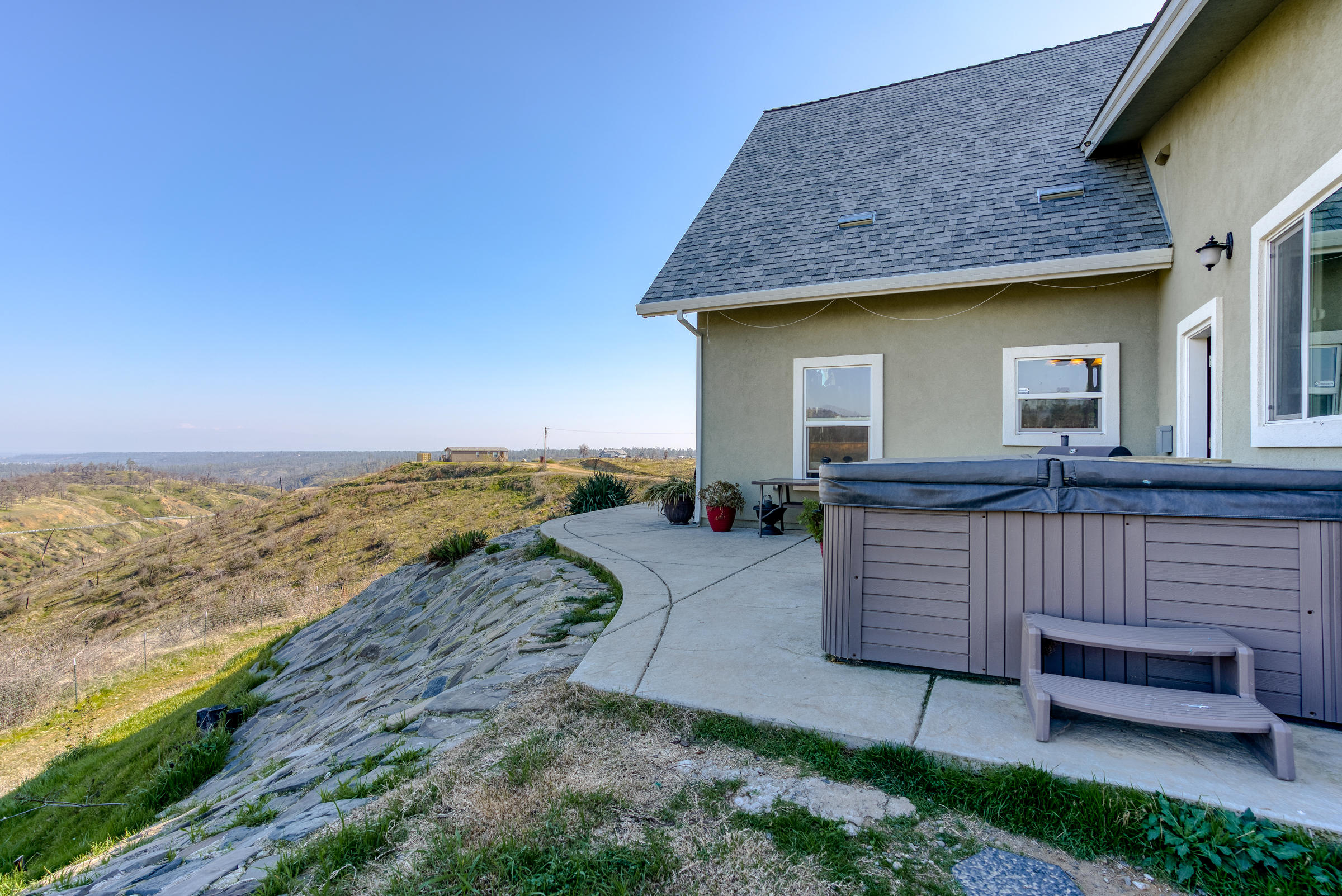 14388 Cloverdale Road Anderson, CA 96007 - Photo 29 of 42 _DSC3712
