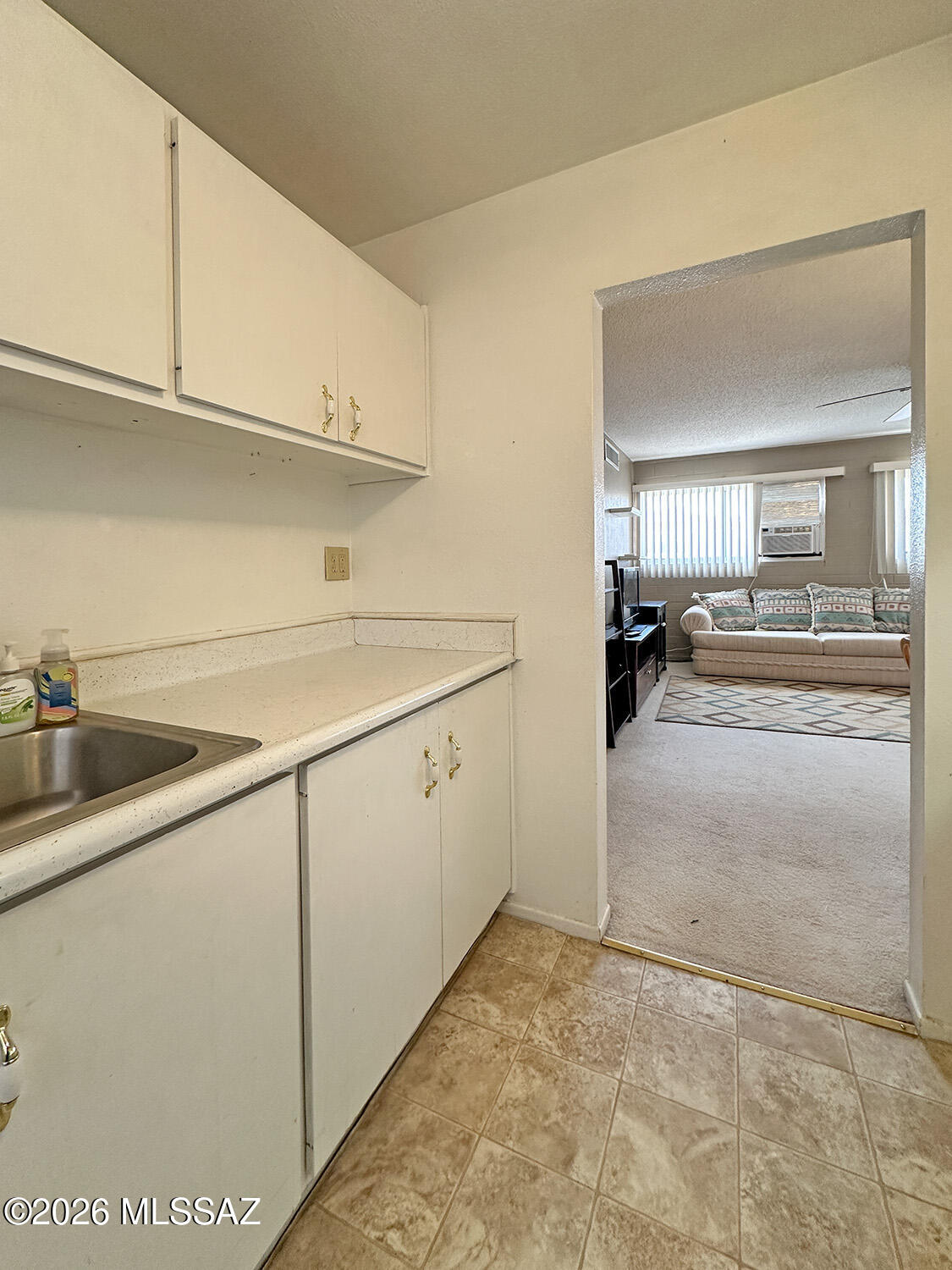 1755 South Jones Boulevard, Unit R 207 Tucson, AZ 85713 - Photo 17 of 31 KIT 1