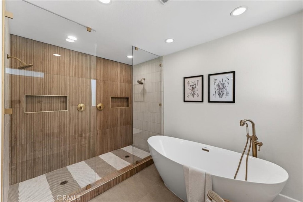 1070 South Road Runner Road Anaheim, CA 92807 - Photo 26 of 70