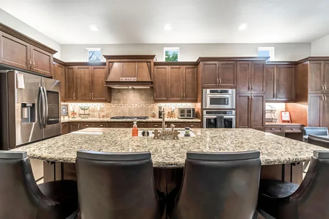 $799,950 | 4199 North Quail Crossing, Clovis, CA 93619