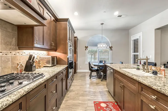 $799,950 | 4199 North Quail Crossing, Clovis, CA 93619