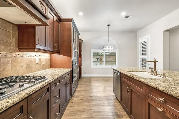 $779,950 | 4199 North Quail Crossing, Clovis, CA 93619