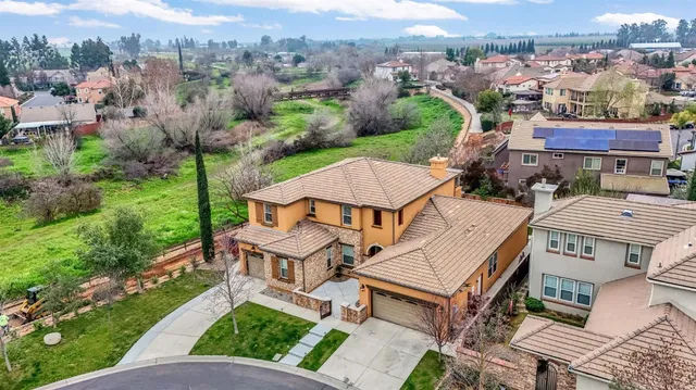 $789,950 | 4199 North Quail Crossing, Clovis, CA 93619