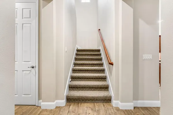 $779,950 | 4199 North Quail Crossing, Clovis, CA 93619