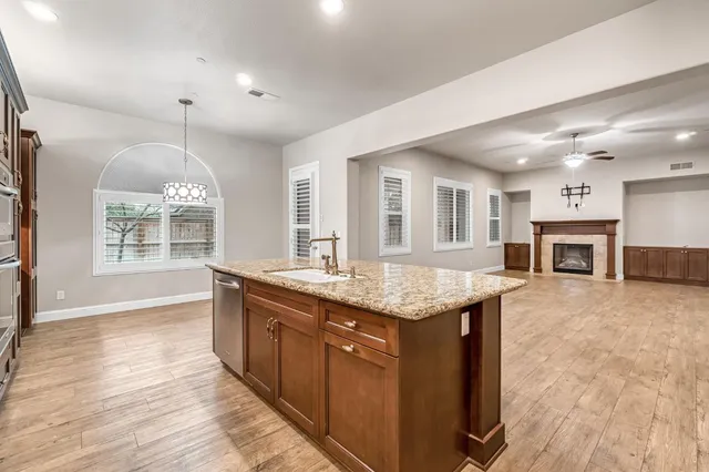 $789,950 | 4199 North Quail Crossing, Clovis, CA 93619