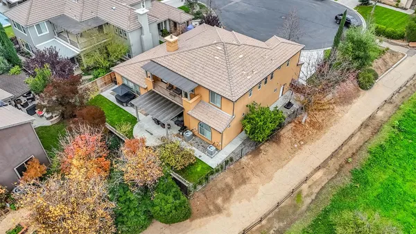 $779,950 | 4199 North Quail Crossing, Clovis, CA 93619