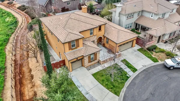 $779,950 | 4199 North Quail Crossing, Clovis, CA 93619