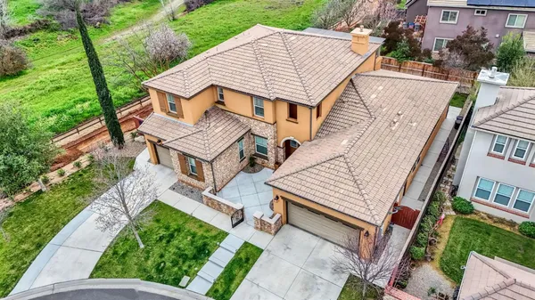$779,950 | 4199 North Quail Crossing, Clovis, CA 93619