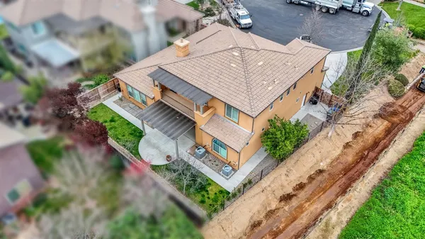 $779,950 | 4199 North Quail Crossing, Clovis, CA 93619