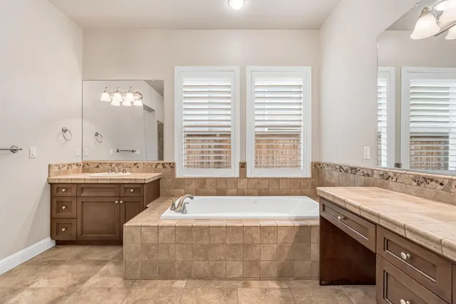 $789,950 | 4199 North Quail Crossing, Clovis, CA 93619