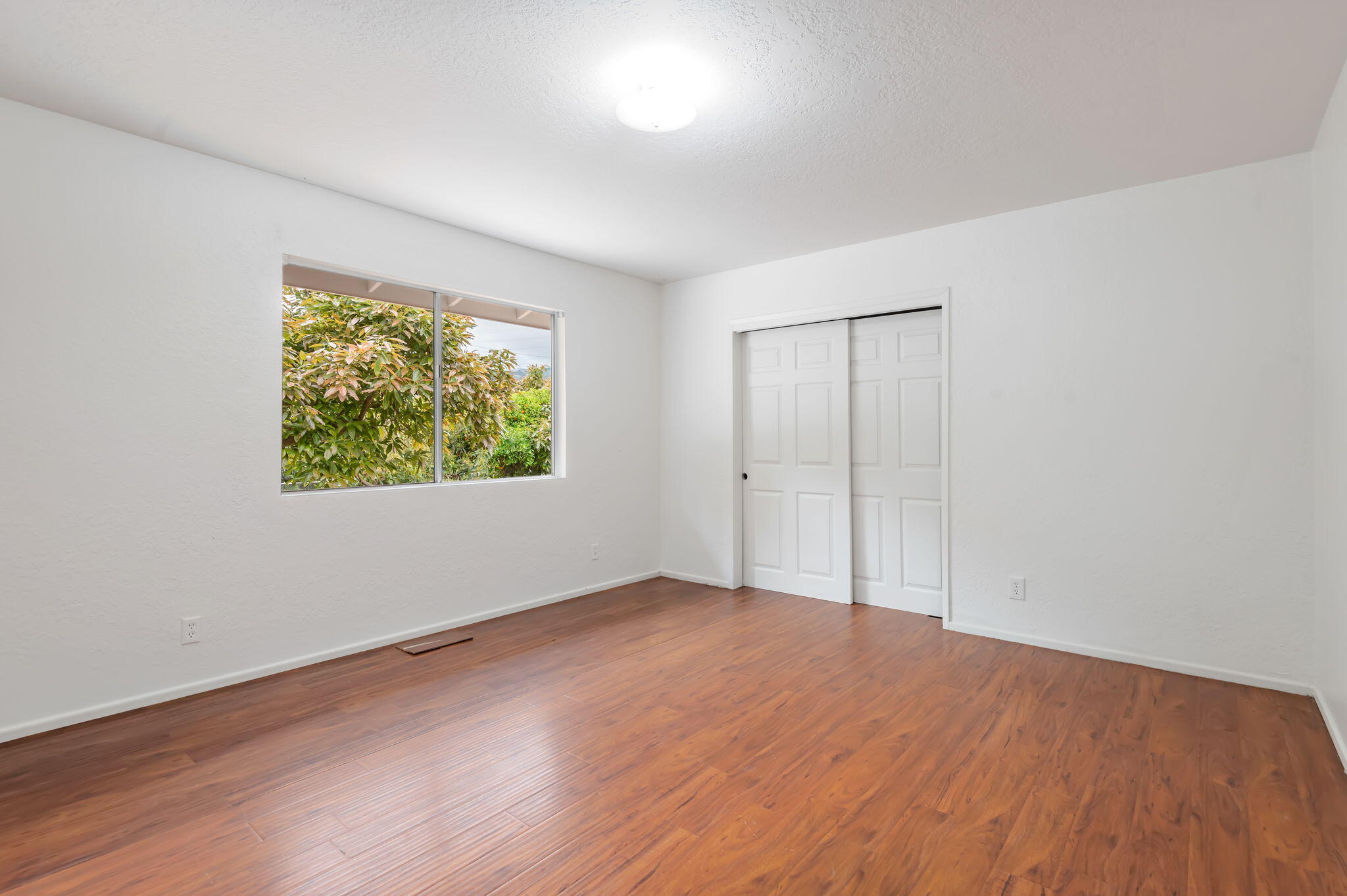 5002 Foothill Road Carpinteria, CA 93013 - Photo 23 of 32 Bedroom 3