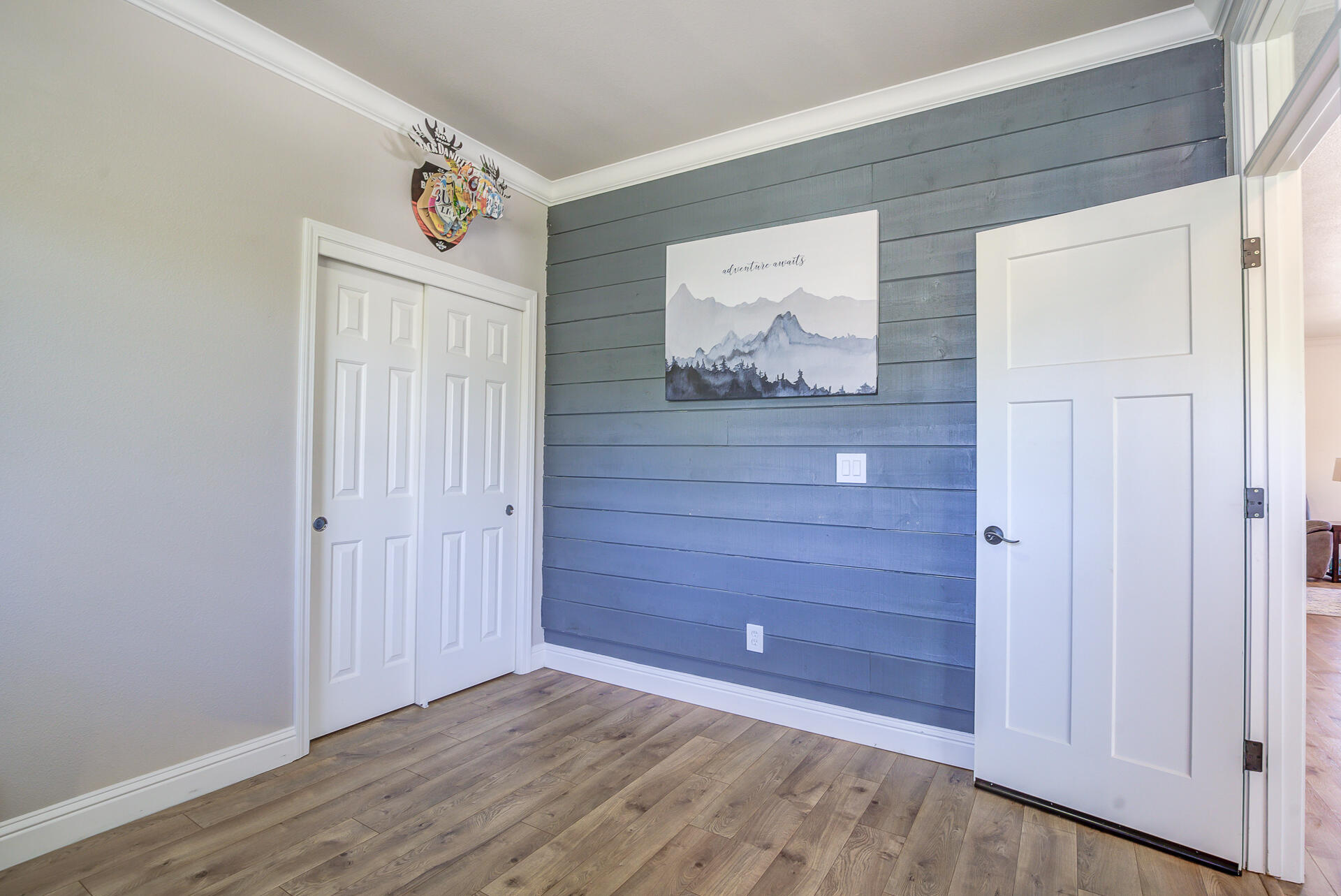 4090 Cambria Drive Redding, CA 96002 - Photo 21 of 48 a view of an entryway with painting on the wall