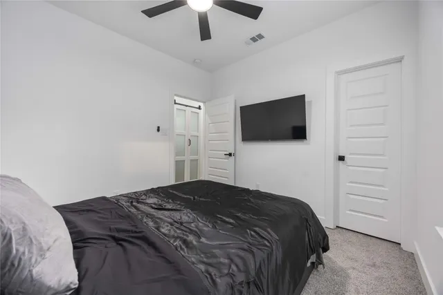 $2,000 | 205 Bolden Street, Unit A, Houston, TX 77029