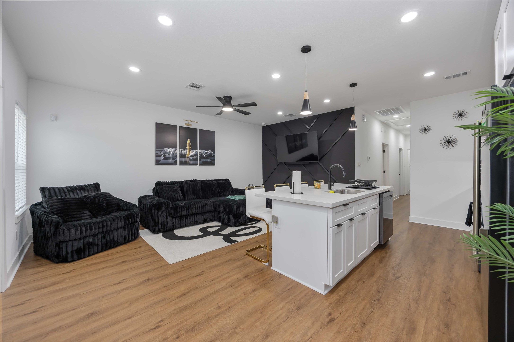 205 Bolden Street, Unit A Houston, TX 77029 - Photo 6 of 21