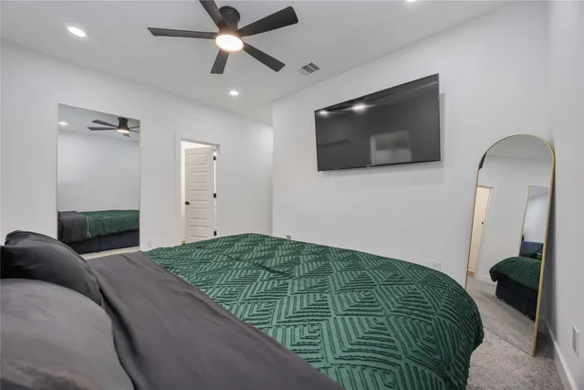 $2,000 | 205 Bolden Street, Unit A, Houston, TX 77029