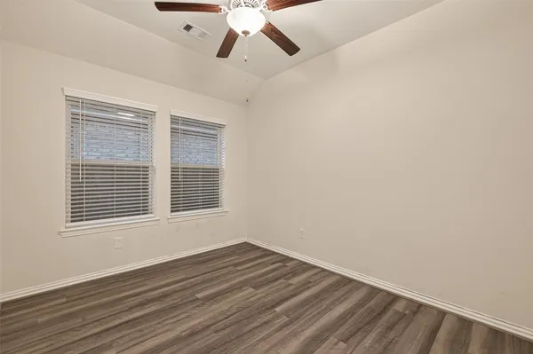 $2,300 | 15918 Tug Court, Crosby, TX 77532