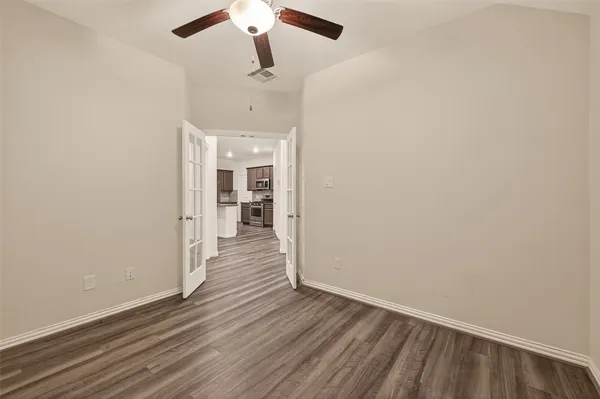 $2,300 | 15918 Tug Court, Crosby, TX 77532