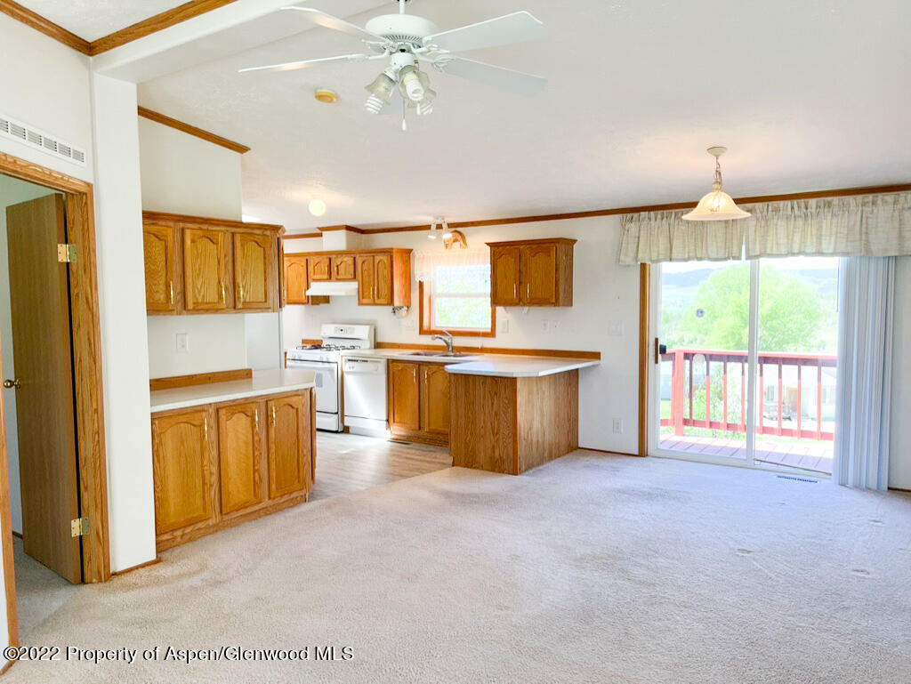 1302 Sage Ridge Road Meeker, CO 81641 - Photo 4 of 21 P-24