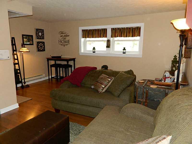 552 Country Club Road Washington, PA 15301 - Photo 20 of 25 Family Room. There is natural light into the family room through the large picture window.
