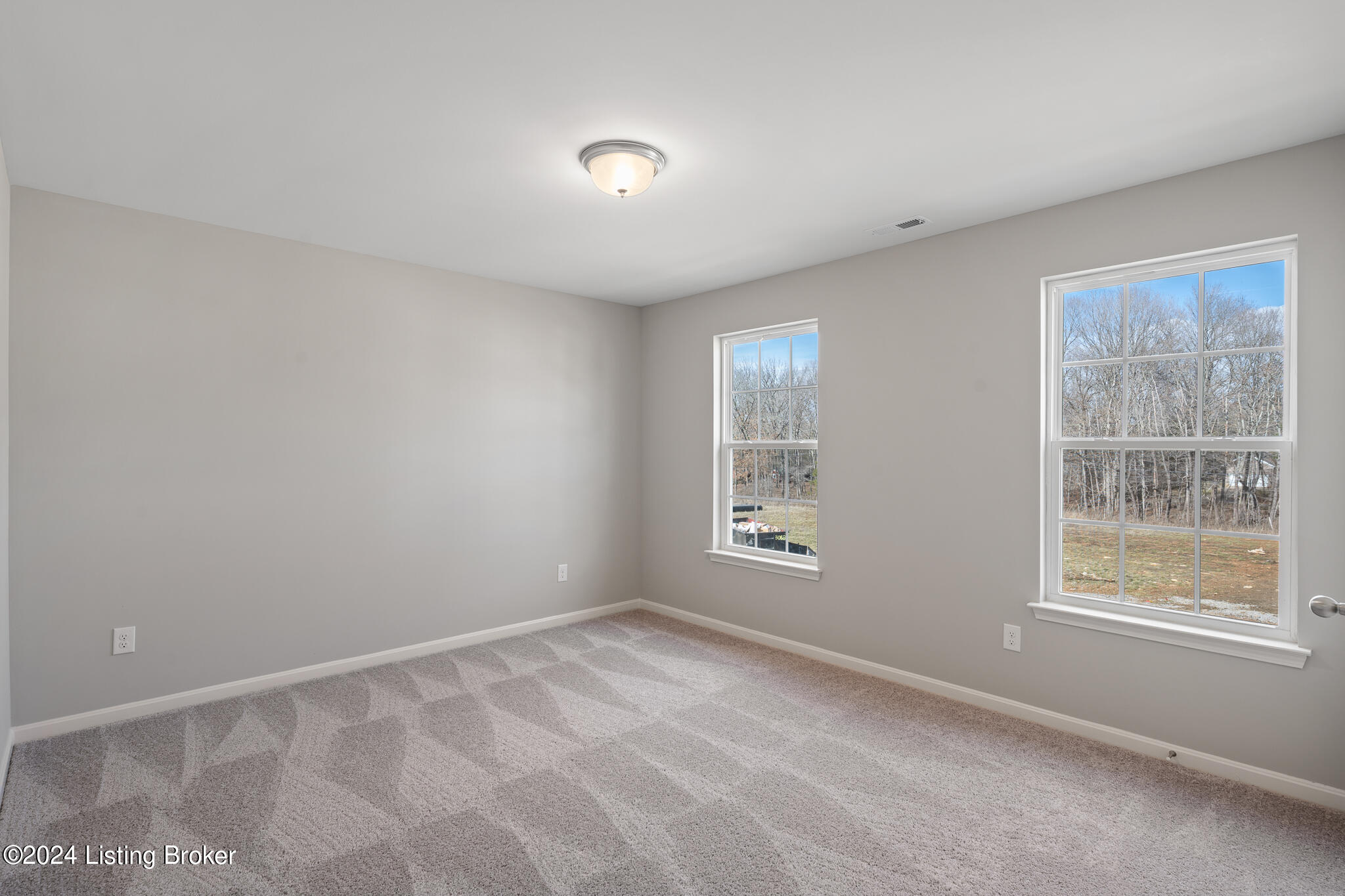 8429 Gateway Run Road Louisville, KY 40229 - Photo 31 of 36 8429 Gateway Rn Rd-30