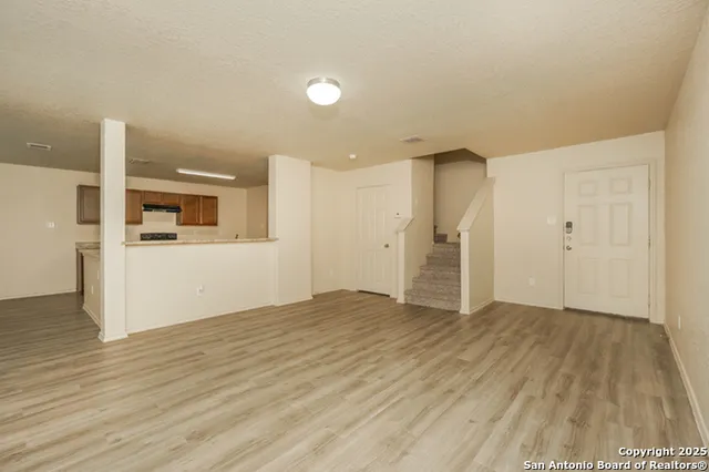 $1,700 | 8930 Gerald Ohara, San Antonio, TX 78221