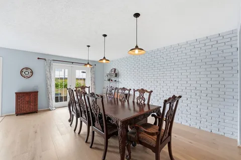 $275,000 | 409 North Post Oak Lane, Unit 409, Houston, TX 77024