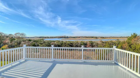 $969,000 | 15 Creek Lane, Linwood, NJ 08221