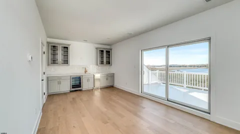 $969,000 | 15 Creek Lane, Linwood, NJ 08221