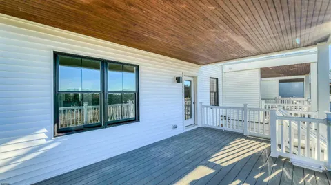 $969,000 | 15 Creek Lane, Linwood, NJ 08221