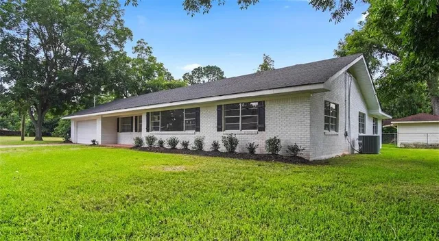 $259,000 | 4003 Leon Drive, Alexandria, LA 71303
