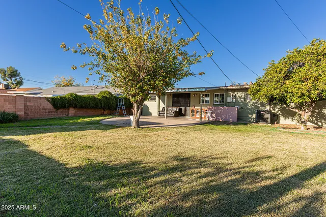 $375,000 | 2033 West Palo Verde Drive, Phoenix, AZ 85015