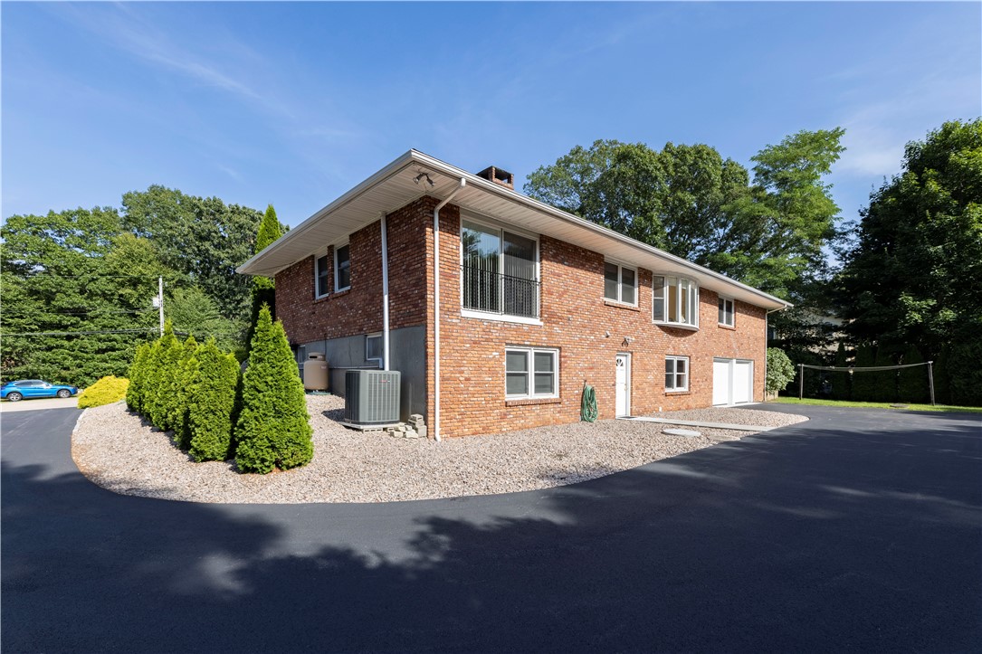 19 Happy Valley Road Westerly, RI 02891 - Photo 13 of 45