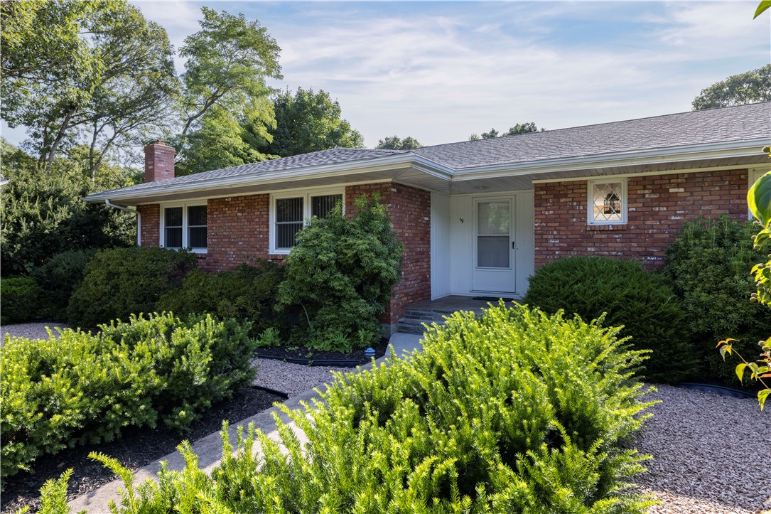 19 Happy Valley Road Westerly, RI 02891 - Photo 9 of 45