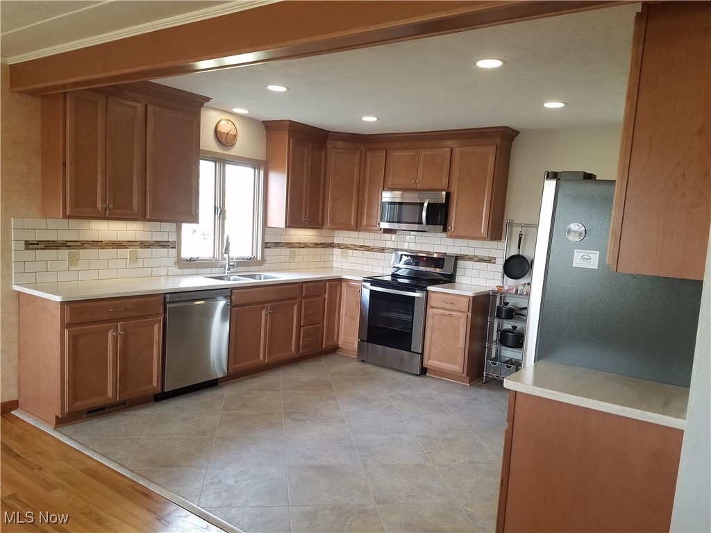 18233 Quarry Road Wellington, OH 44090 - Photo 8 of 50 Gallery Image 8