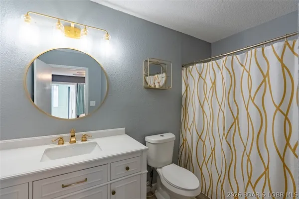 $165,000 | 2222 Bittersweet Road, Unit 2C, Lake Ozark, MO 65049