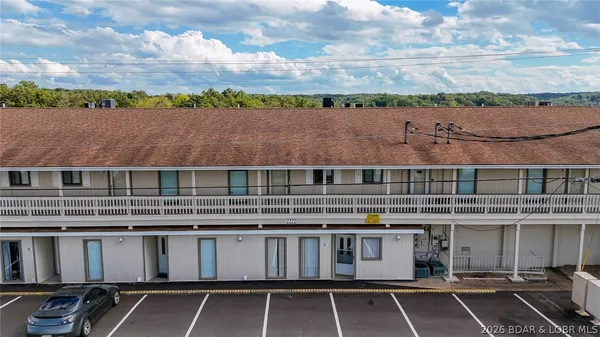 $165,000 | 2222 Bittersweet Road, Unit 2C, Lake Ozark, MO 65049