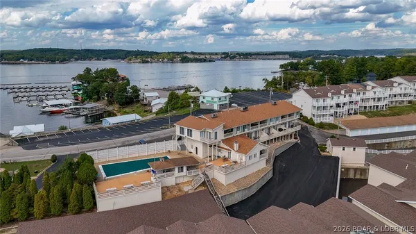 $160,000 | 2222 Bittersweet Road, Unit 2C, Lake Ozark, MO 65049