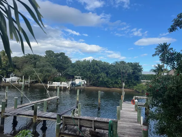 $2,300 | 312 Southwind Drive, North Palm Beach, FL 33408