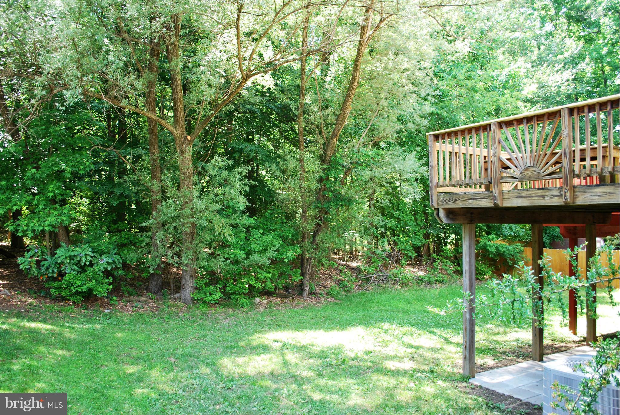 9439 Kings Grant Road Laurel, MD 20723 - Photo 15 of 17 View of Backyard