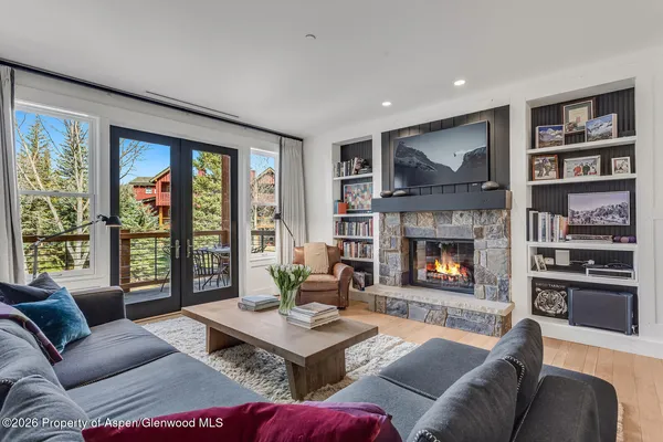 $5,995,000 | 106 Clubhouse Drive, Unit 173, Snowmass Village, CO 81615