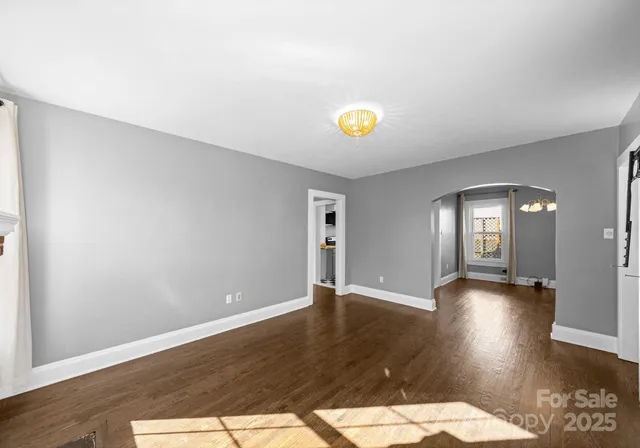 $469,900 | 143 East Stewart Avenue, Mooresville, NC 28115