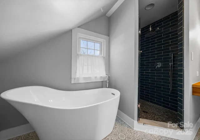 $469,900 | 143 East Stewart Avenue, Mooresville, NC 28115